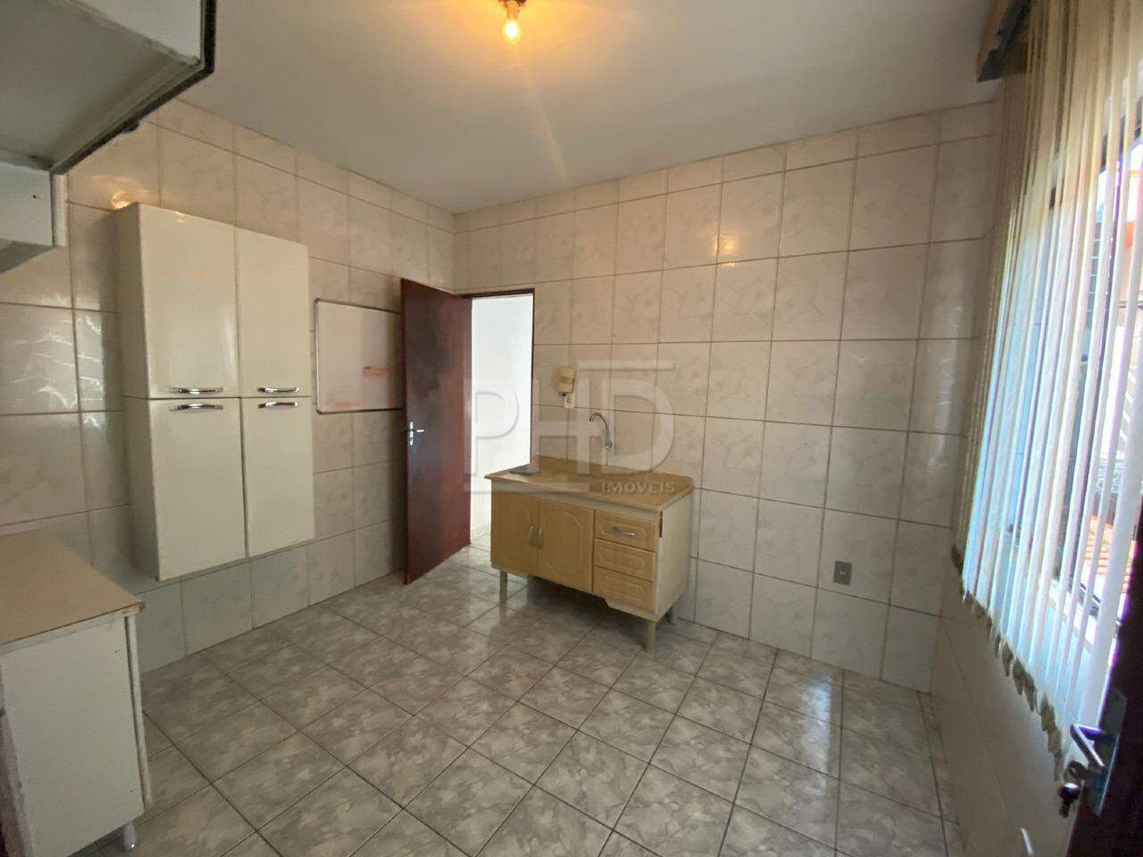 Sobrado à venda com 5 quartos, 237m² - Foto 4