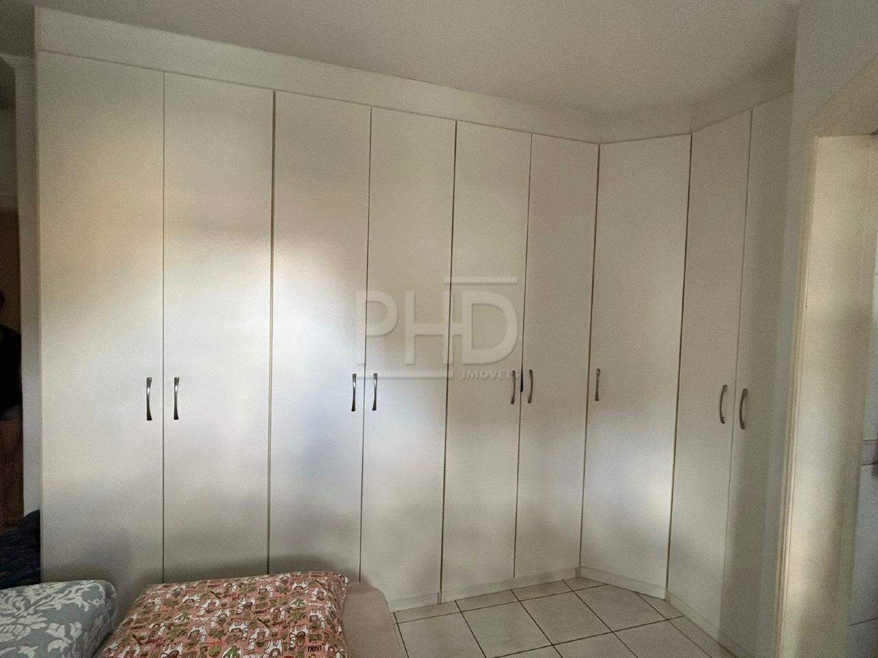 Apartamento à venda com 3 quartos, 107m² - Foto 12