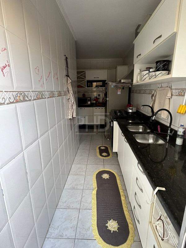 Apartamento à venda com 3 quartos, 107m² - Foto 5