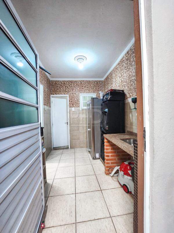 Casa à venda com 3 quartos, 158m² - Foto 12