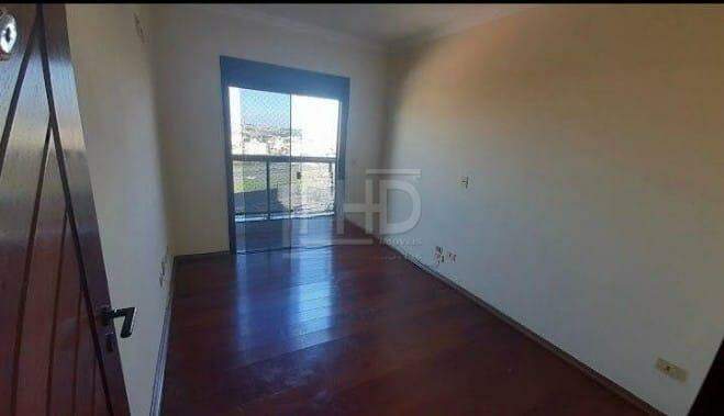 Apartamento à venda com 3 quartos, 99m² - Foto 17