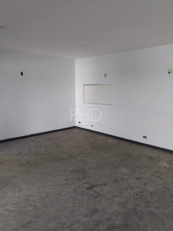 Casa para alugar com 2 quartos, 257m² - Foto 18