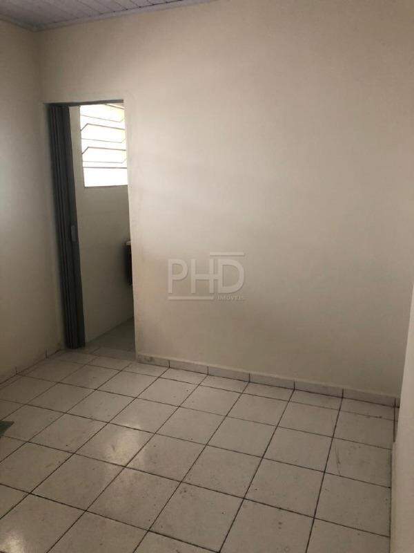 Casa à venda com 3 quartos, 100m² - Foto 4