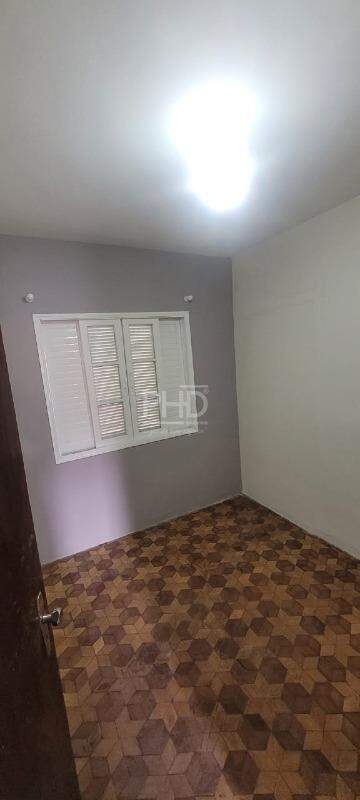 Casa à venda com 5 quartos, 214m² - Foto 9