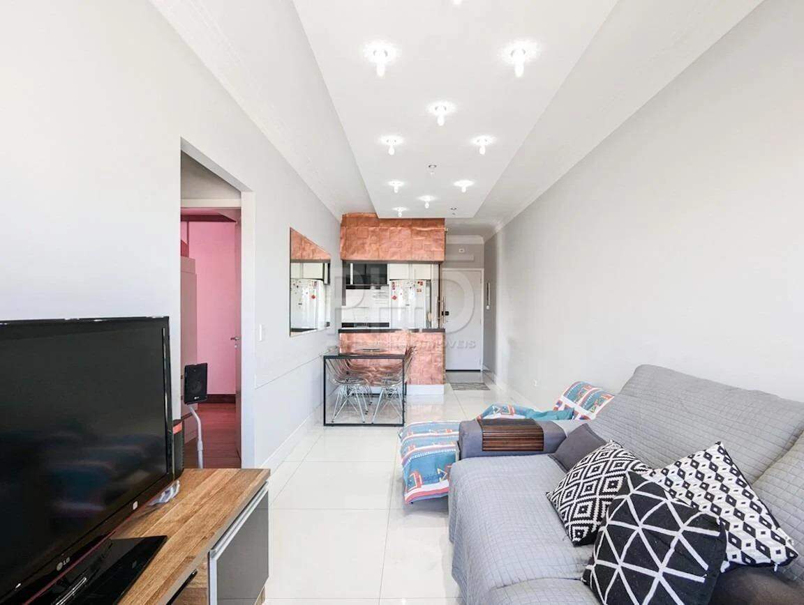 Apartamento à venda com 2 quartos, 67m² - Foto 3