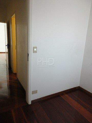 Apartamento à venda com 3 quartos, 87m² - Foto 15