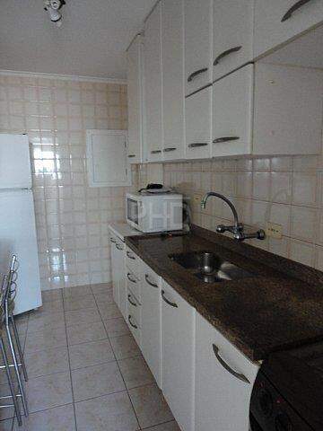 Apartamento à venda com 3 quartos, 87m² - Foto 20