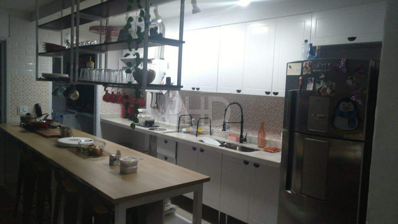 Apartamento à venda com 3 quartos, 105m² - Foto 10