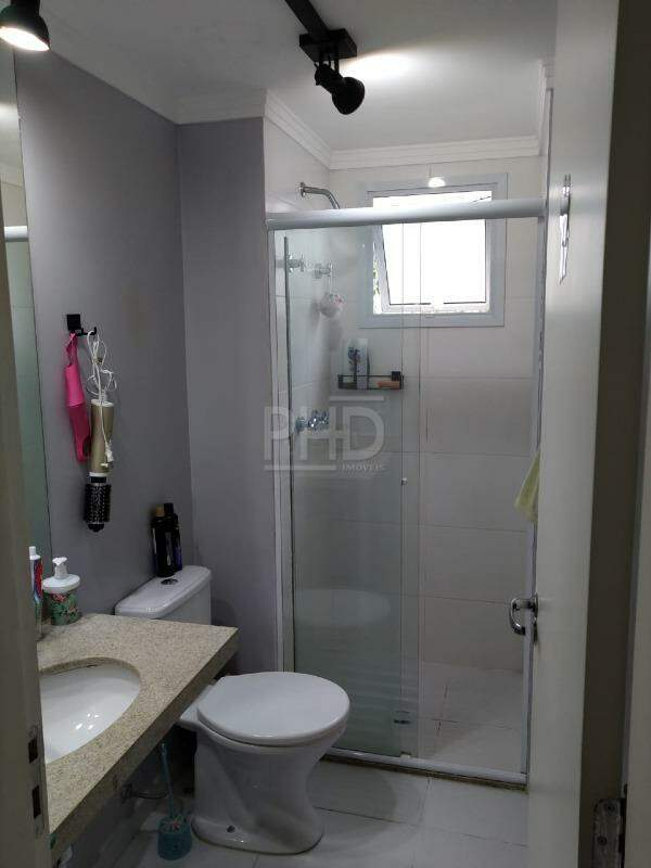 Apartamento à venda com 3 quartos, 105m² - Foto 19