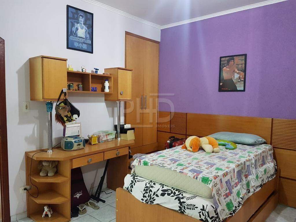 Sobrado à venda com 3 quartos, 201m² - Foto 9