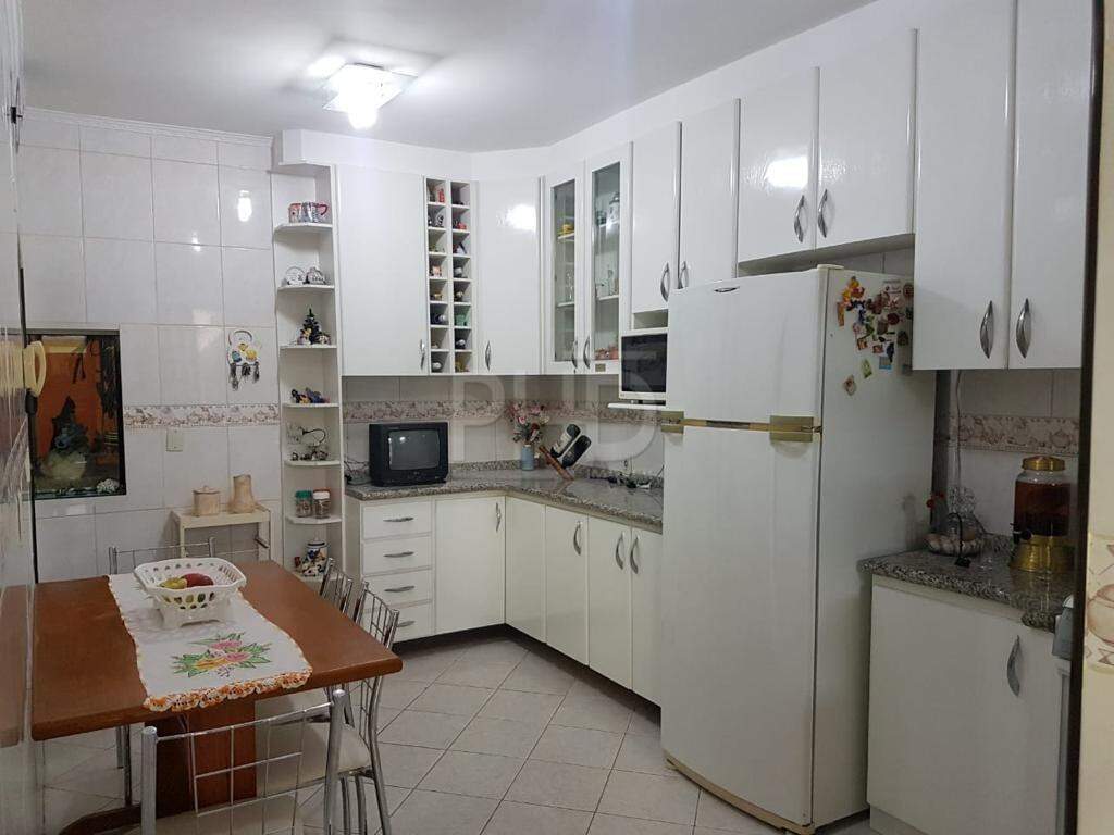 Sobrado à venda com 3 quartos, 201m² - Foto 3