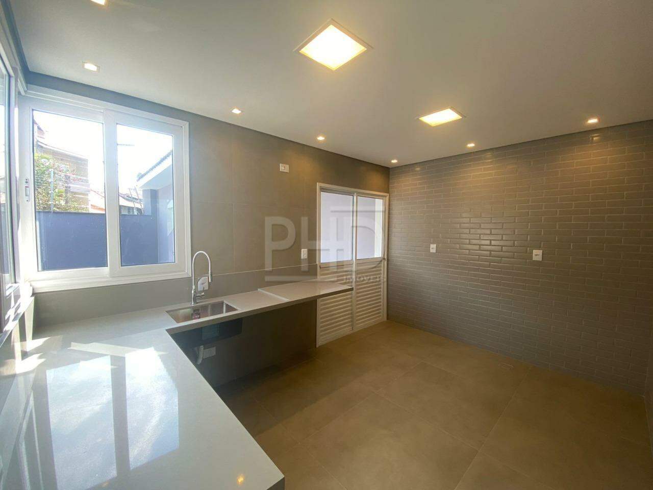 Casa à venda com 4 quartos, 280m² - Foto 13