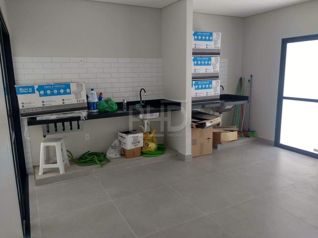 Sobrado à venda com 3 quartos, 200m² - Foto 18