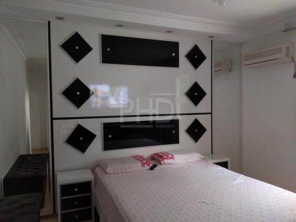 Sobrado à venda com 3 quartos, 318m² - Foto 12