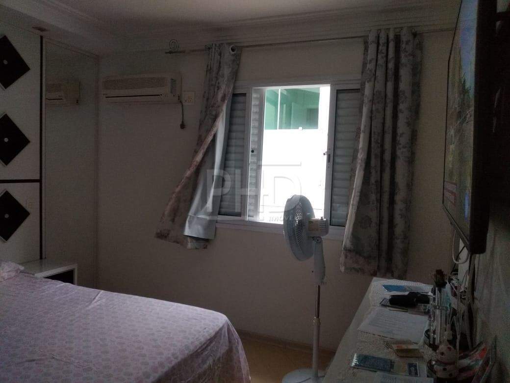 Sobrado à venda com 3 quartos, 318m² - Foto 11