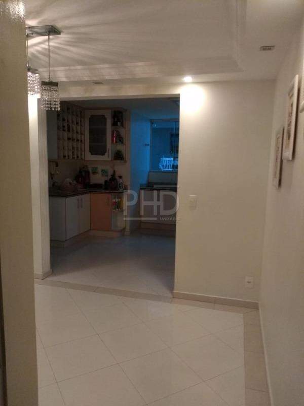 Sobrado à venda com 3 quartos, 318m² - Foto 15