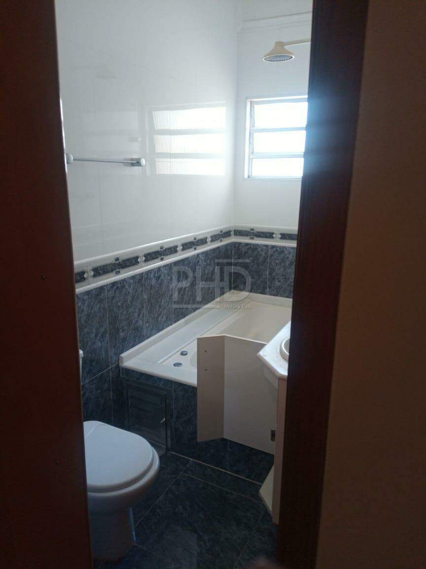 Apartamento à venda com 3 quartos, 117m² - Foto 19