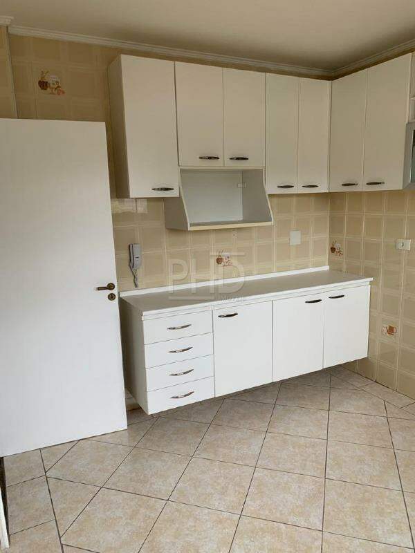 Apartamento à venda com 2 quartos, 65m² - Foto 3