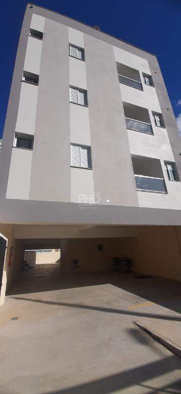 Apartamento à venda com 2 quartos, 60m² - Foto 13