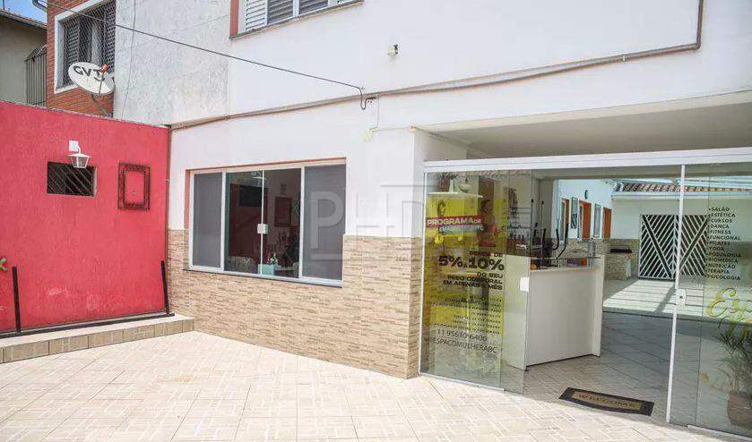 Casa para alugar com 3 quartos, 228m² - Foto 44