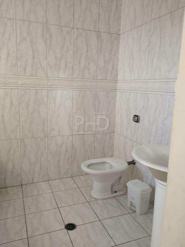 Sobrado à venda com 3 quartos, 248m² - Foto 21