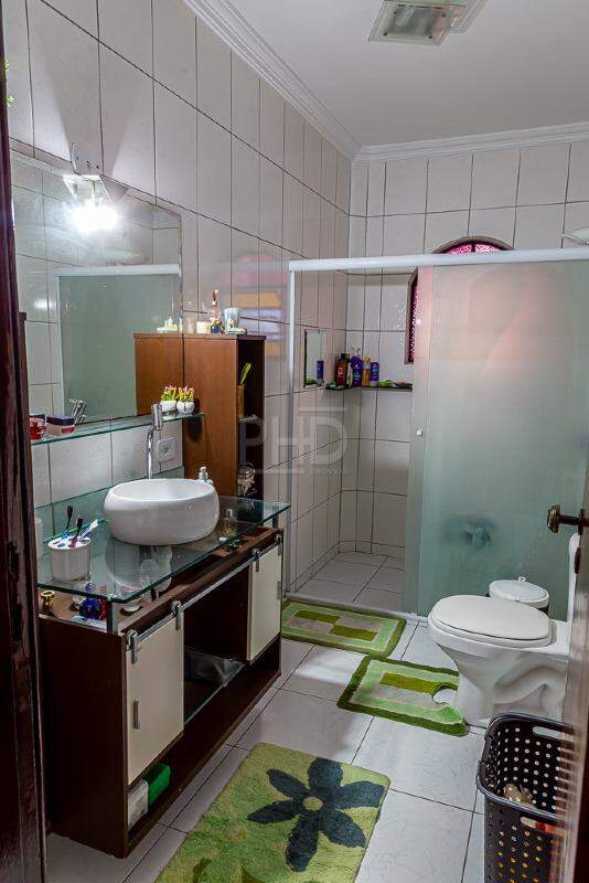 Sobrado à venda com 8 quartos, 400m² - Foto 18