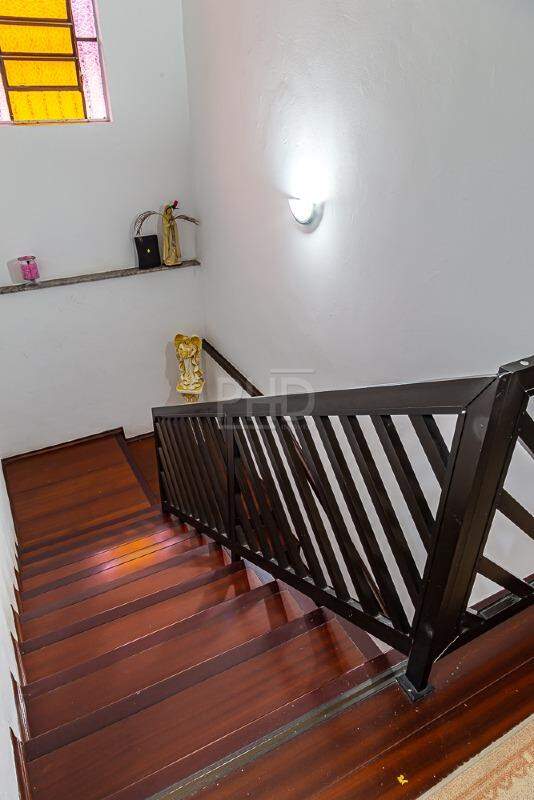 Sobrado à venda com 8 quartos, 400m² - Foto 11