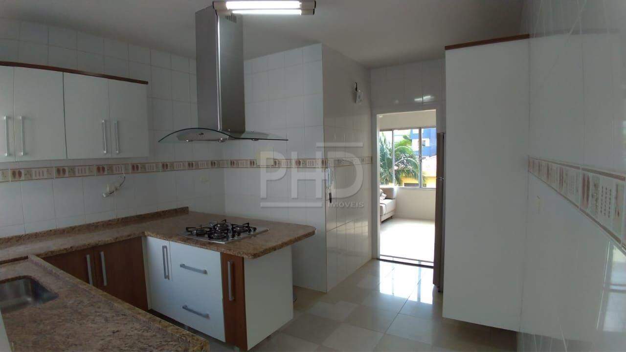 Apartamento à venda com 3 quartos, 92m² - Foto 4