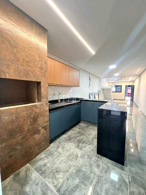 Sobrado à venda com 3 quartos, 145m² - Foto 5