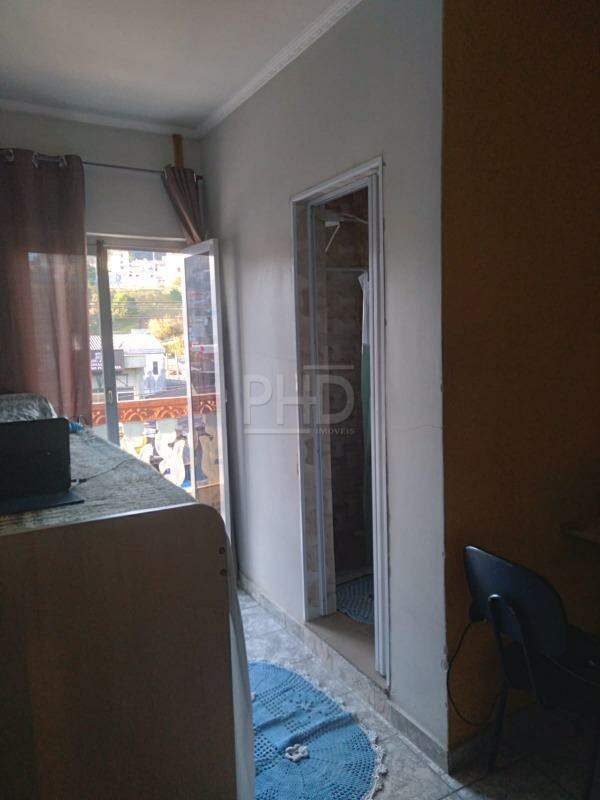 Sobrado à venda com 8 quartos, 333m² - Foto 28