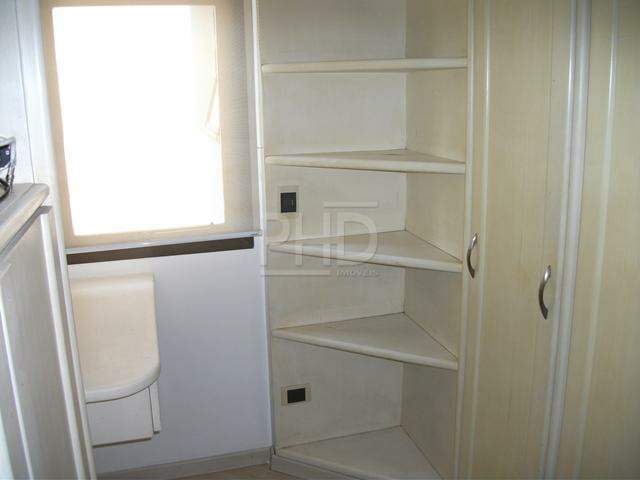 Apartamento à venda com 3 quartos, 116m² - Foto 28