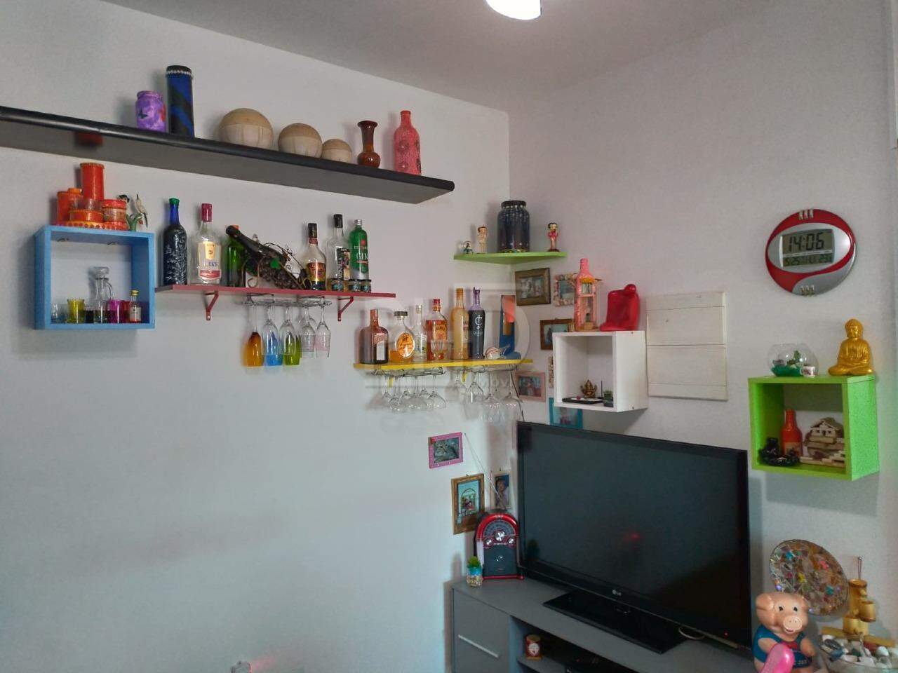 Apartamento à venda com 2 quartos, 69m² - Foto 25