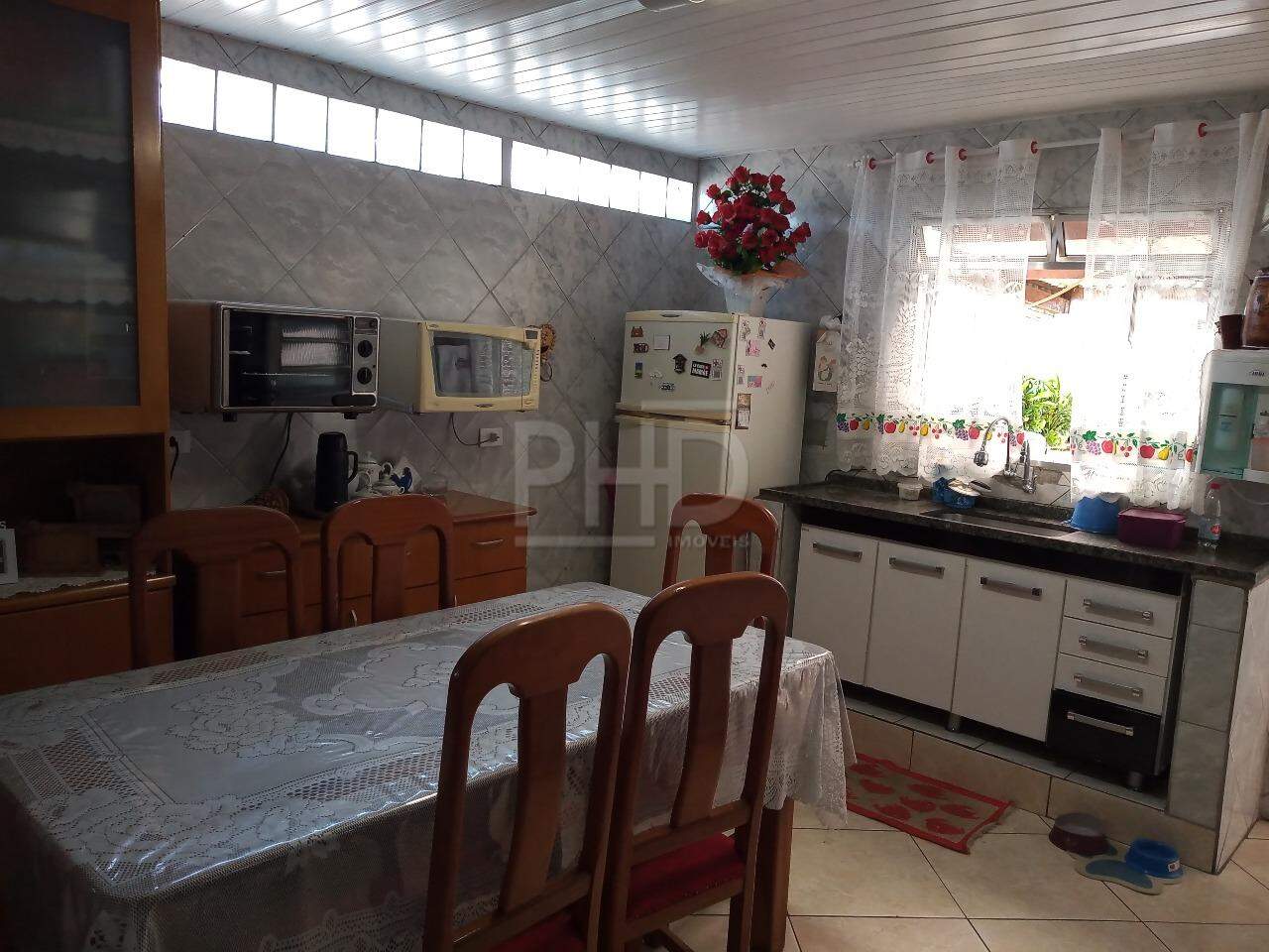 Sobrado à venda com 3 quartos, 193m² - Foto 1