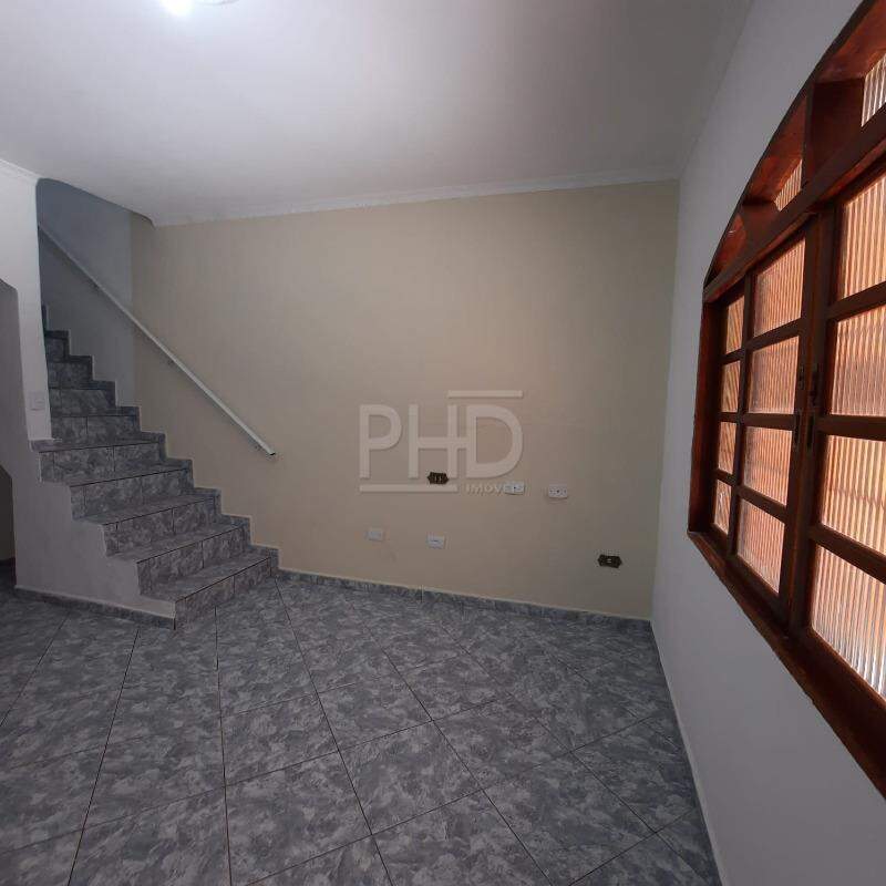 Sobrado à venda com 2 quartos, 173m² - Foto 3