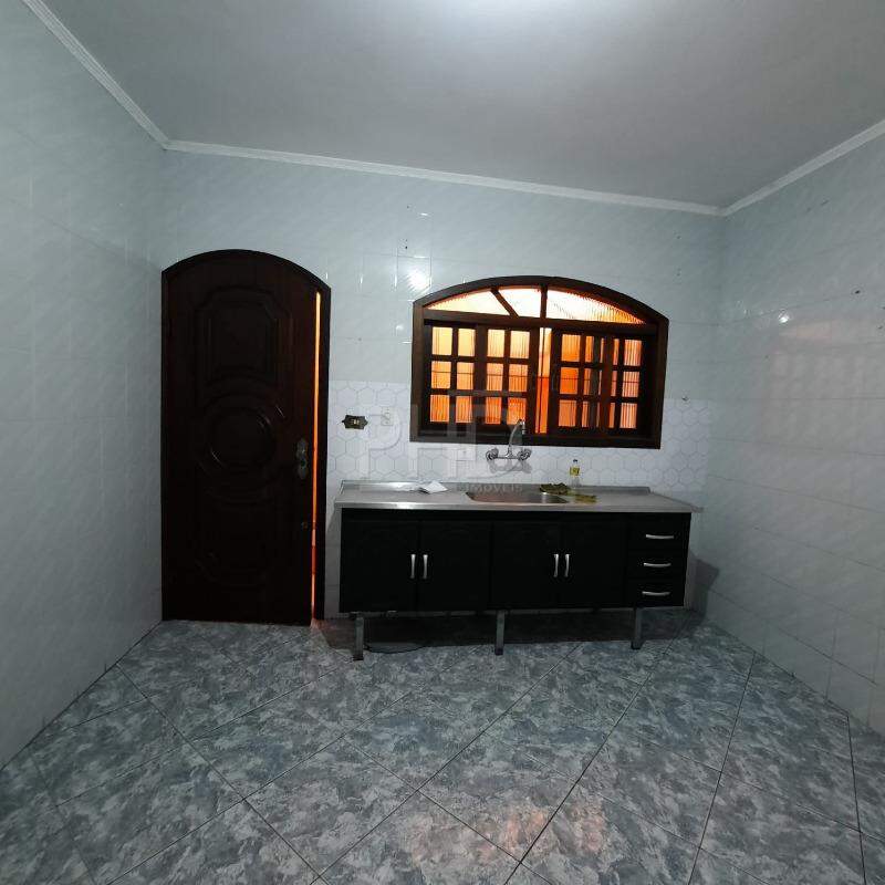 Sobrado à venda com 2 quartos, 173m² - Foto 1