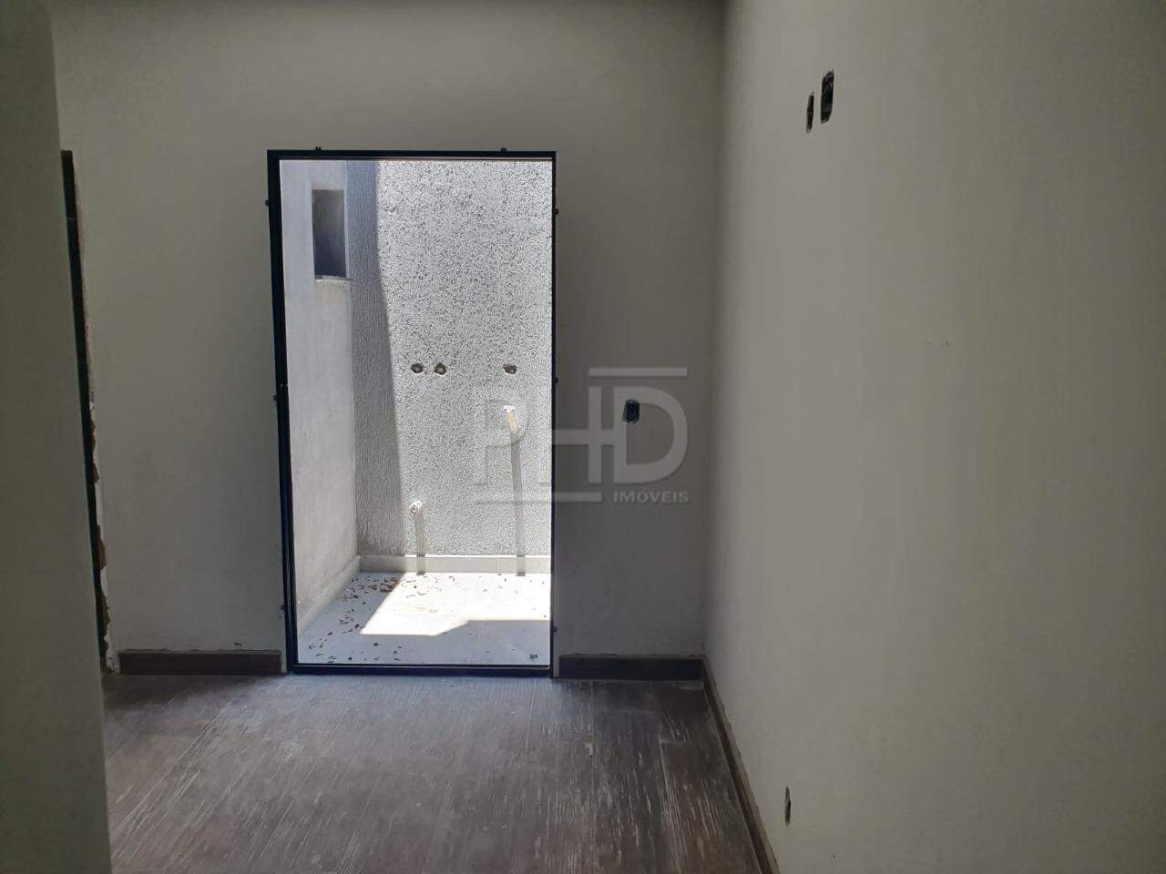 Casa à venda com 2 quartos, 90m² - Foto 5