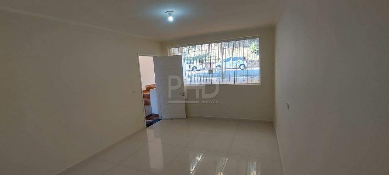 Sobrado à venda com 2 quartos, 187m² - Foto 1