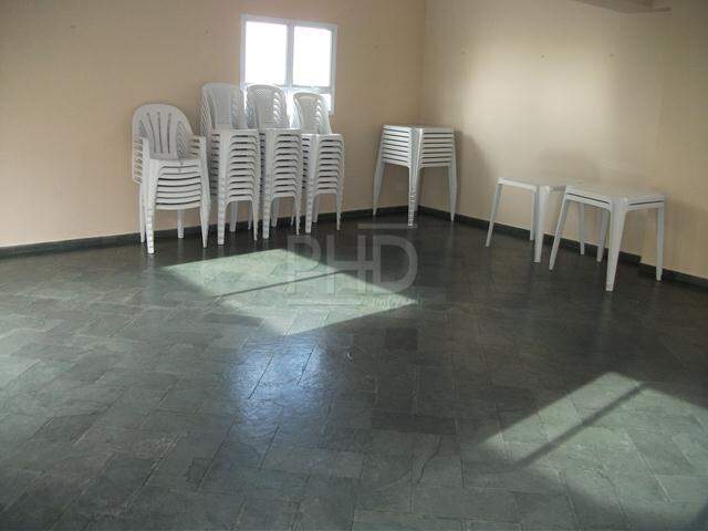 Apartamento à venda com 2 quartos, 60m² - Foto 16