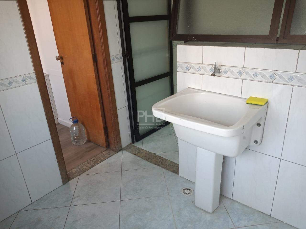 Apartamento à venda com 3 quartos, 135m² - Foto 12