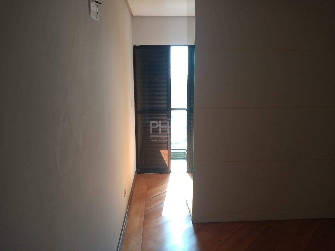 Apartamento à venda com 3 quartos, 135m² - Foto 16