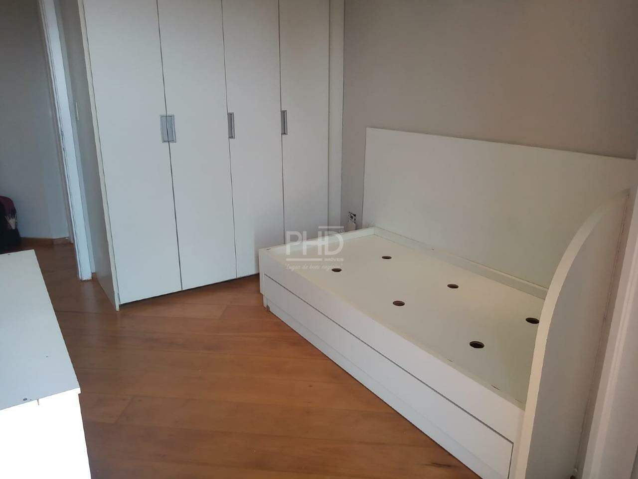 Apartamento à venda com 3 quartos, 135m² - Foto 22