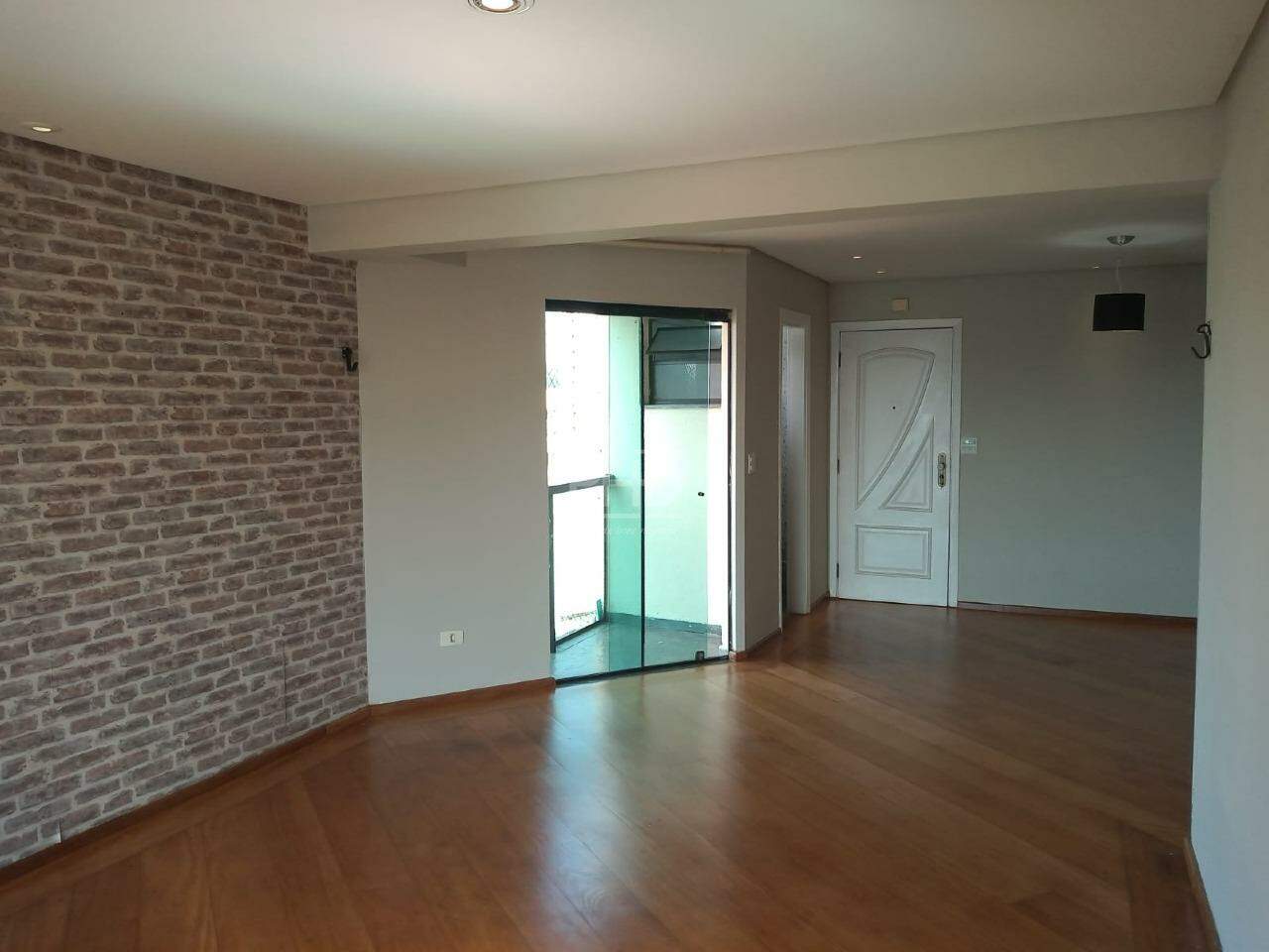 Apartamento à venda com 3 quartos, 135m² - Foto 3