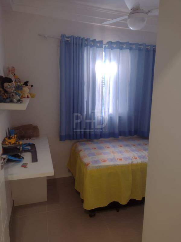 Casa à venda com 3 quartos, 140m² - Foto 11