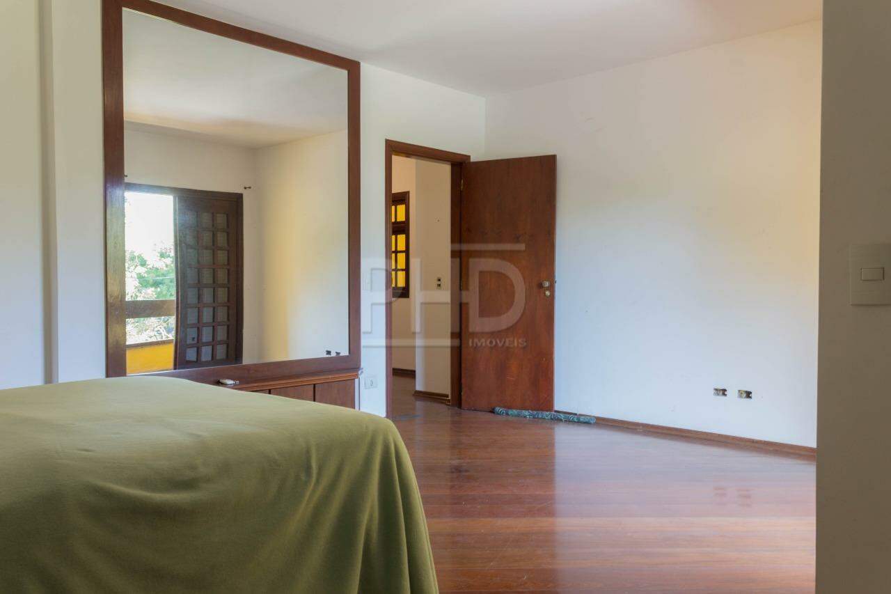 Sobrado à venda com 6 quartos, 298m² - Foto 19