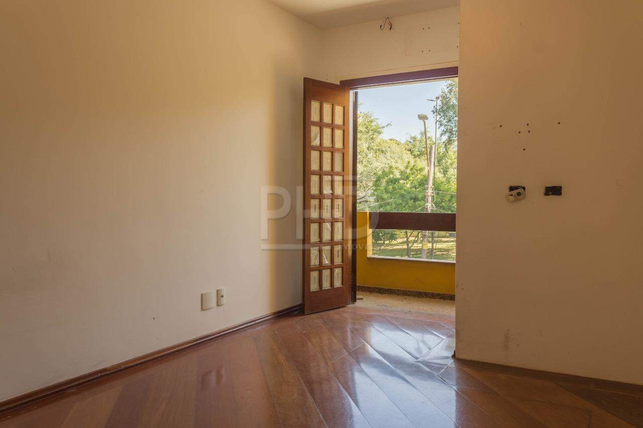 Sobrado à venda com 6 quartos, 298m² - Foto 32