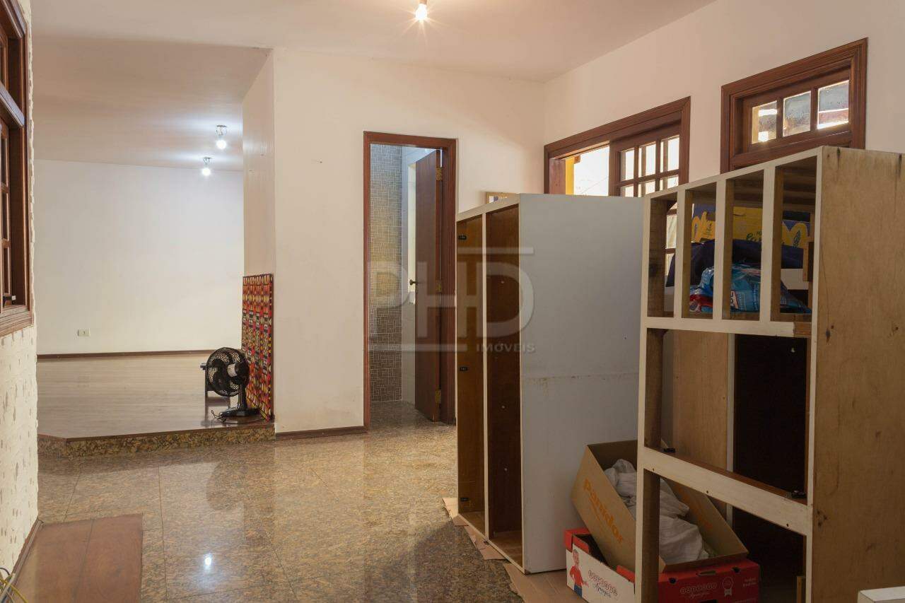 Sobrado à venda com 6 quartos, 298m² - Foto 6