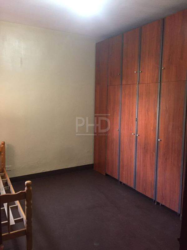 Casa para alugar com 5 quartos, 166m² - Foto 7