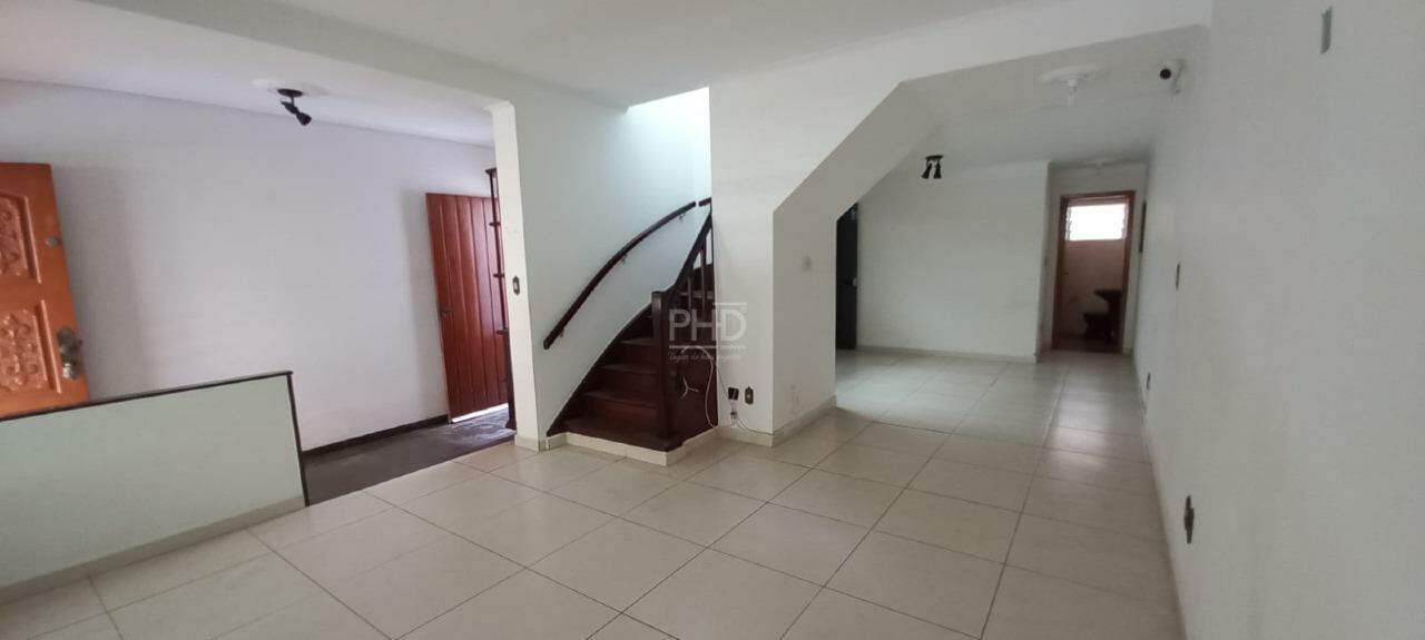 Sobrado à venda com 3 quartos, 168m² - Foto 4