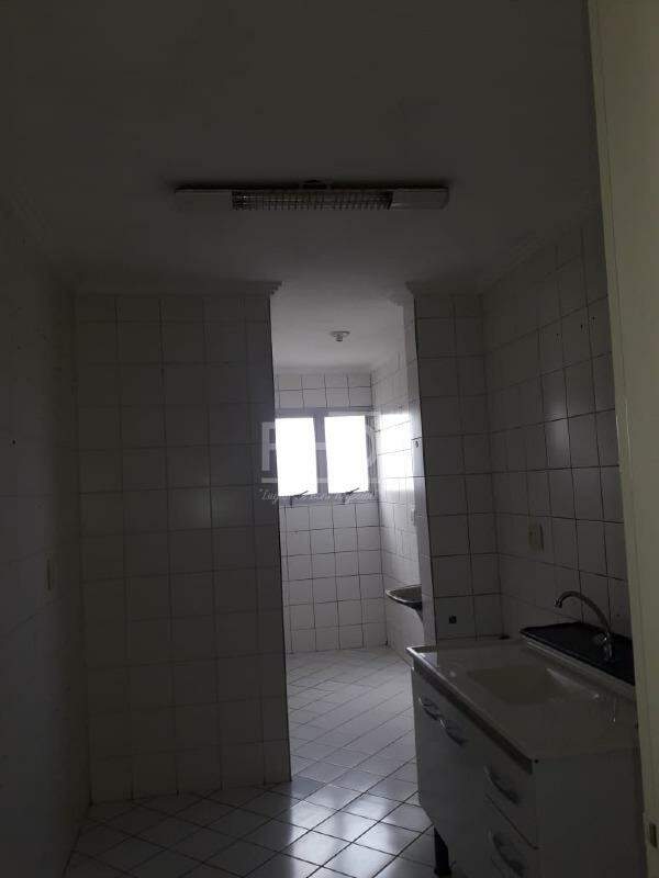 Apartamento à venda com 3 quartos, 69m² - Foto 8