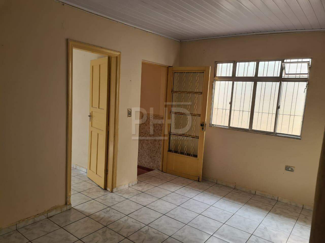 Casa à venda com 2 quartos, 94m² - Foto 3